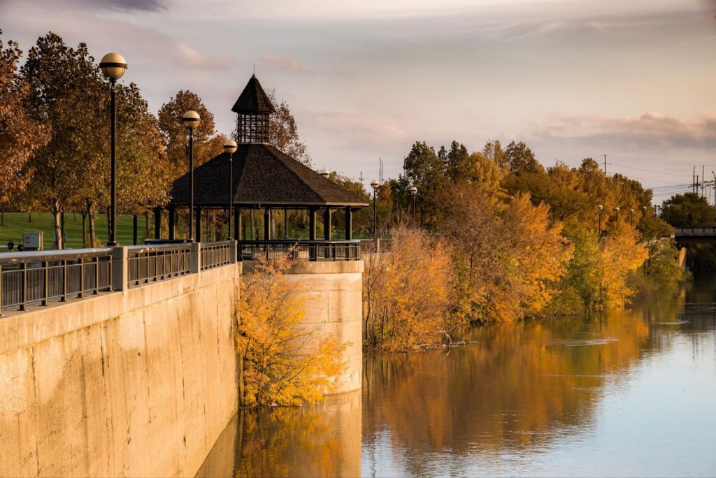 lake river gazebo